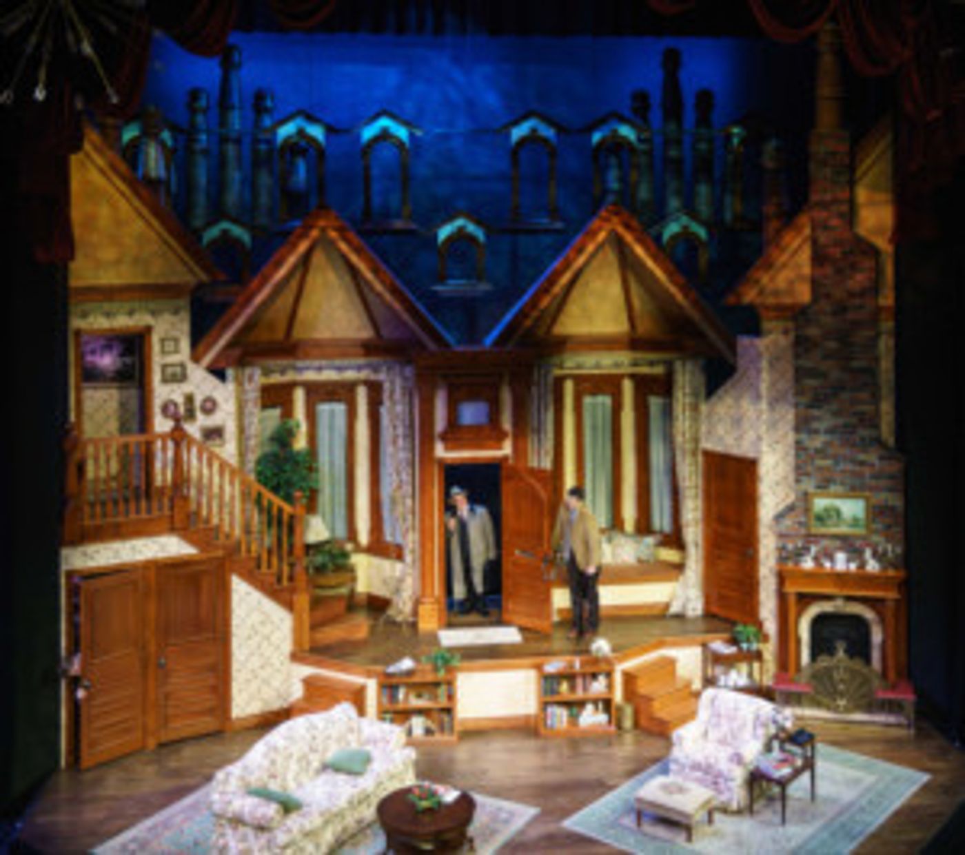 Hale Centre Theatre Celebrates 1st Anniversary In Sandy!  Image