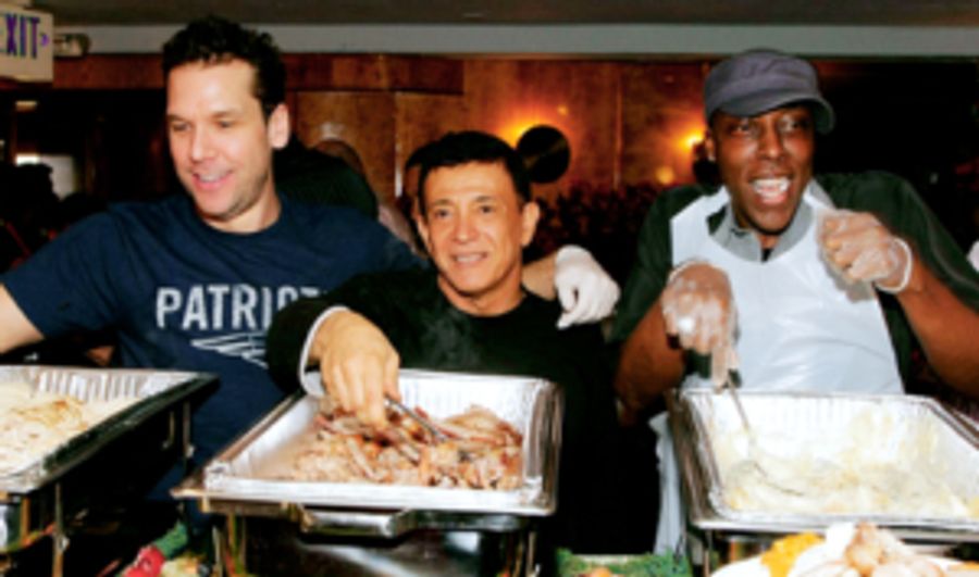 Laugh Factory Hosts 39th Annual Free Thanksgiving Day Feast With Top Comedians Image