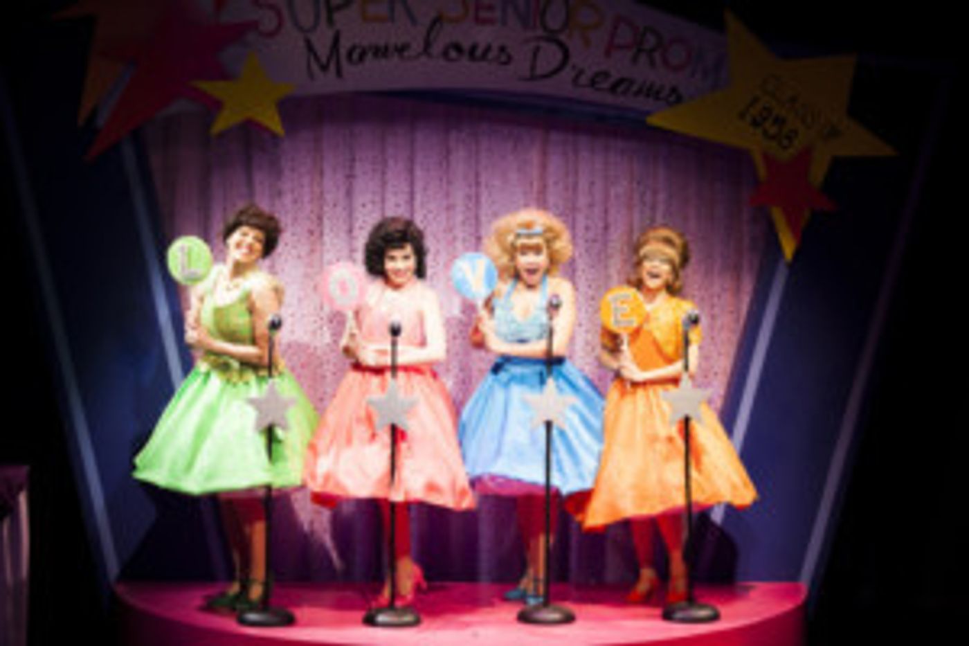 MARVELOUS WONDERETTES Sets Closing Night  Image