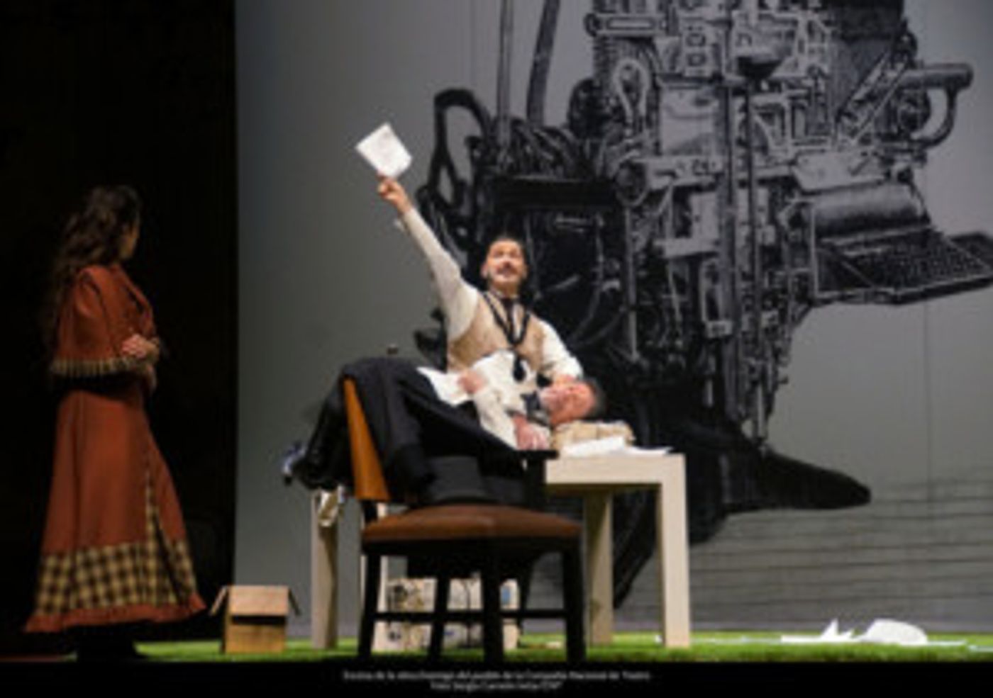 La Compañía Nacional De Teatro Lleva Enemigo Del Pueblo Al Festival Internacional De Artes Vivas De Loja, Ecuador  Image