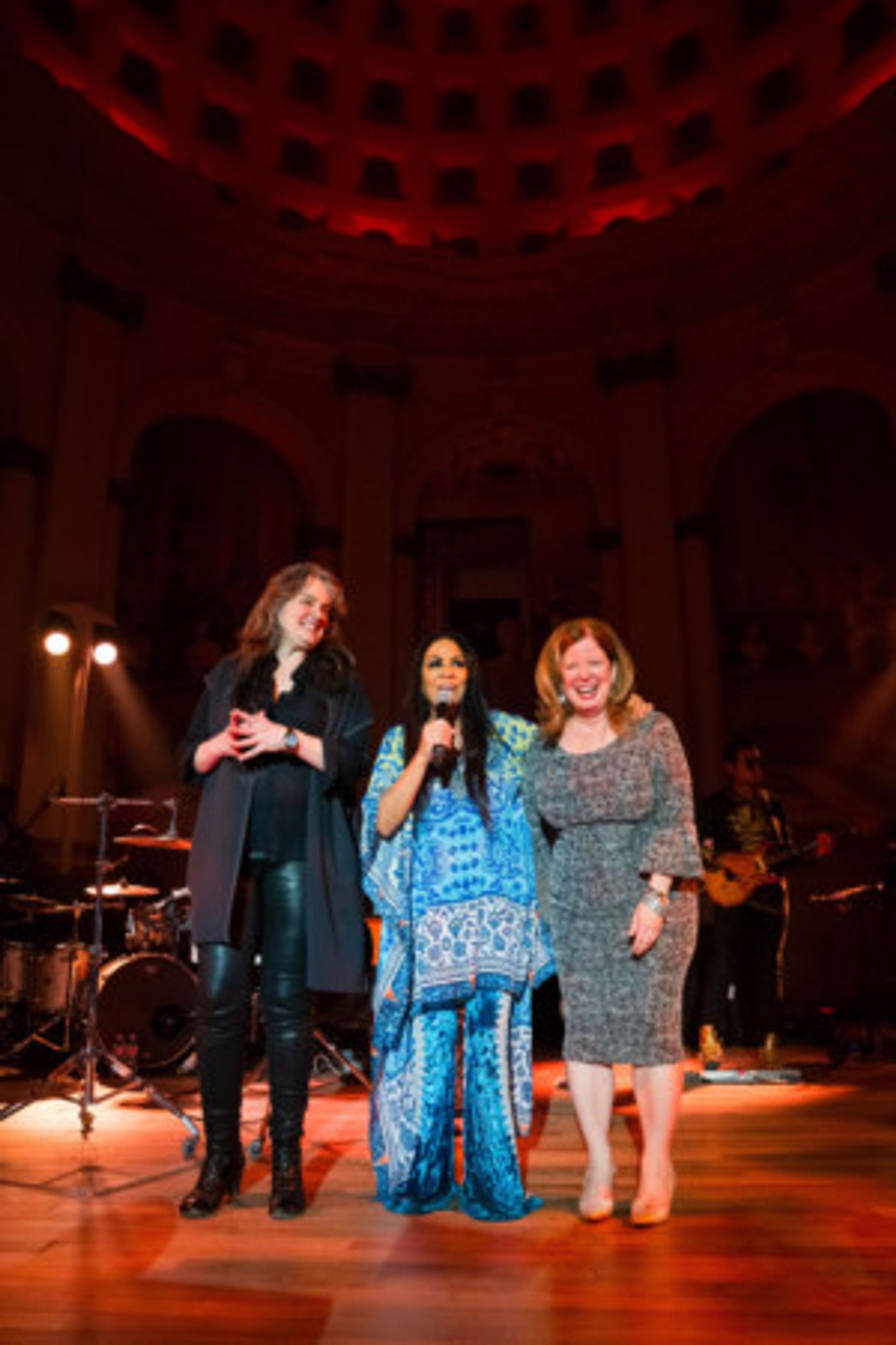 American Conservatory Theater Raises $900,000 At Its Fall Celebration  Image