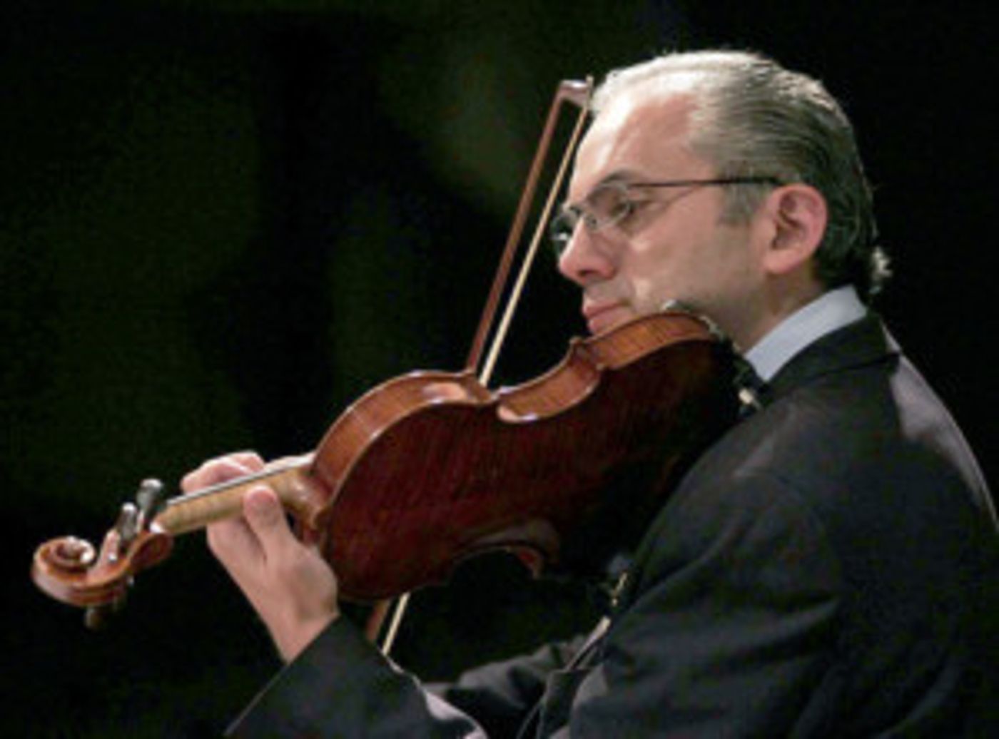 Roman Revueltas Y Józef Olechowski Interpretarán Obras De Schubert, Hernández Moncada Y Schumann  Image