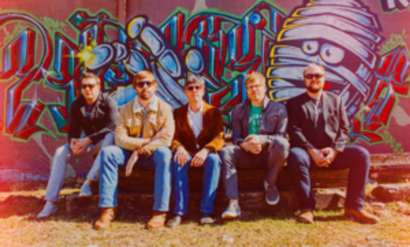 Love Canon Brings Bluegrass Infused '80s And '90s Pop To Club Passim  Image