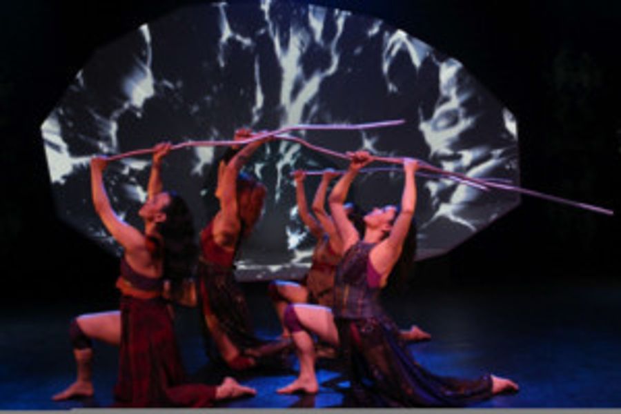 DanceWorks Presents Six Nations' Kaha:wi Dance Theatre  Image