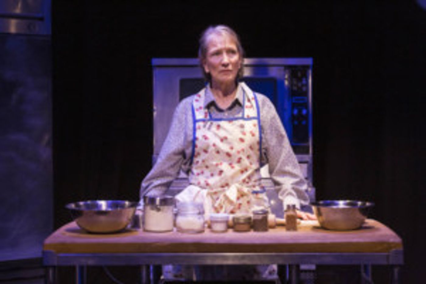 Phoenix Theatre Announces World Premiere Of APPLES IN WINTER  Image