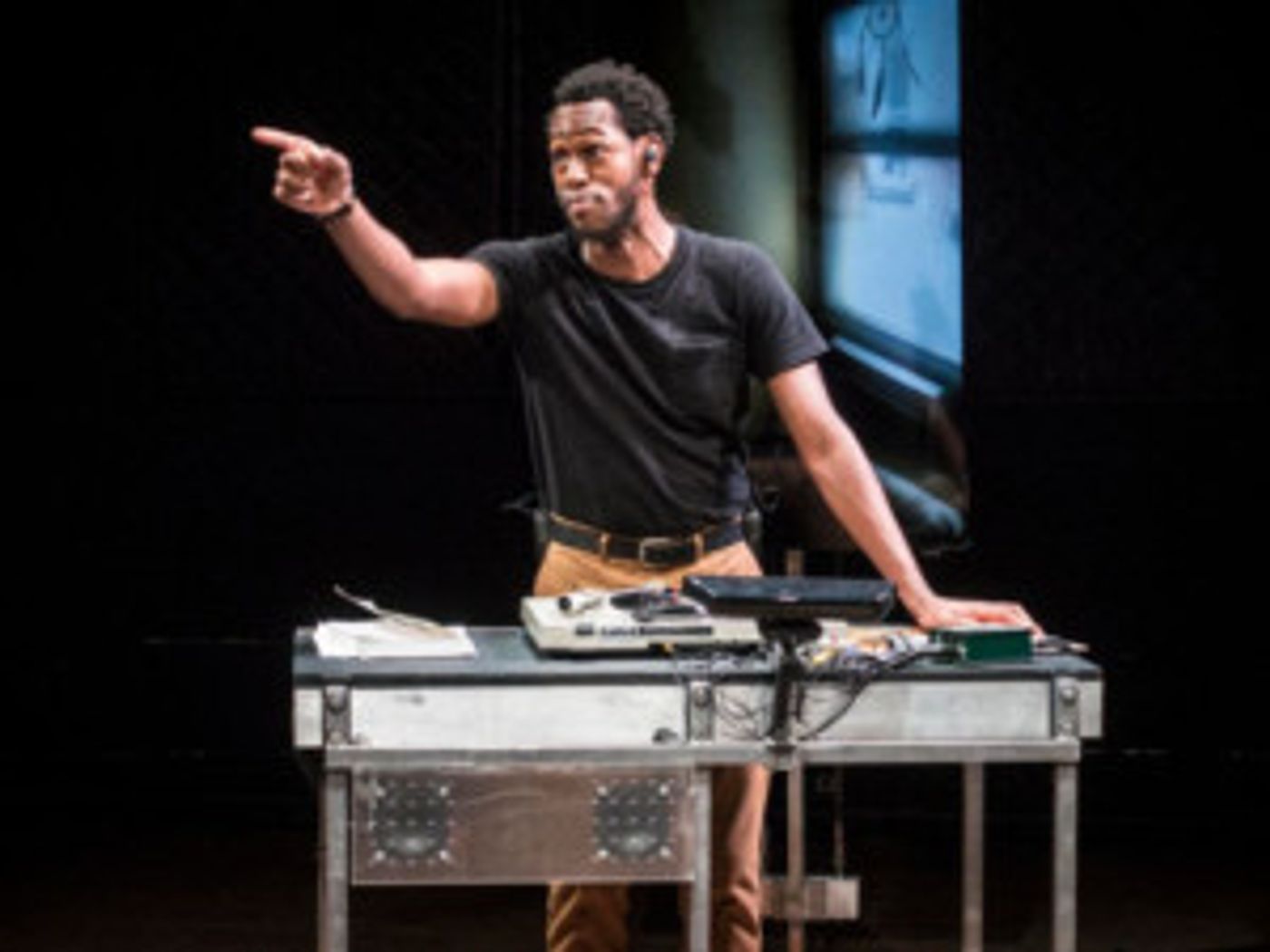 The Wooster Group's Acclaimed THE B-SIDE Opens This Month  Image