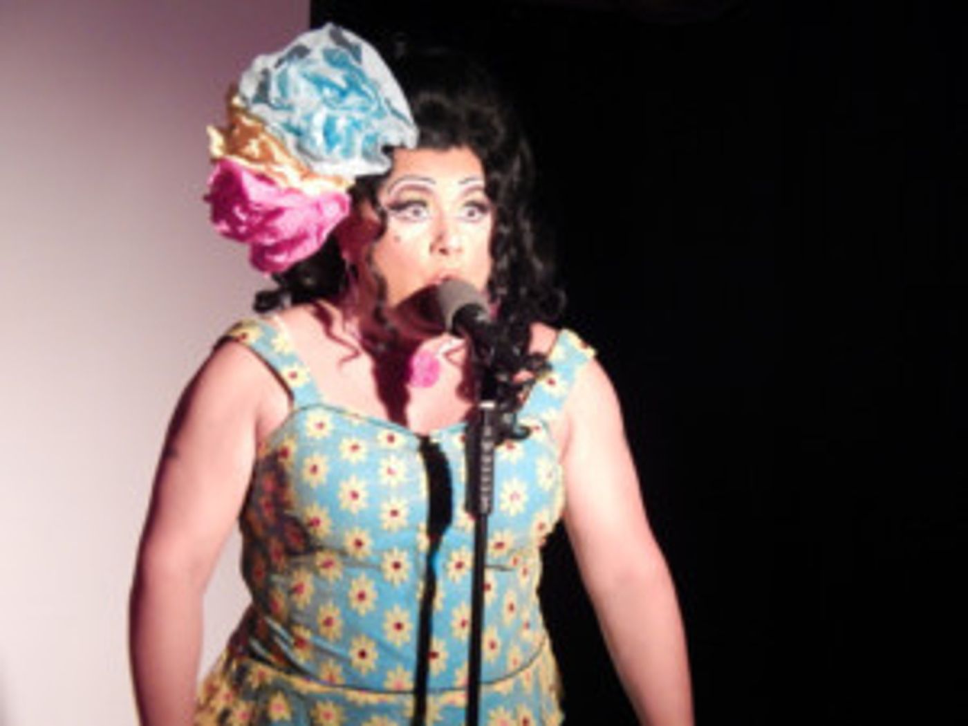 Kay Sedia Returns With TACO KISSES  Image