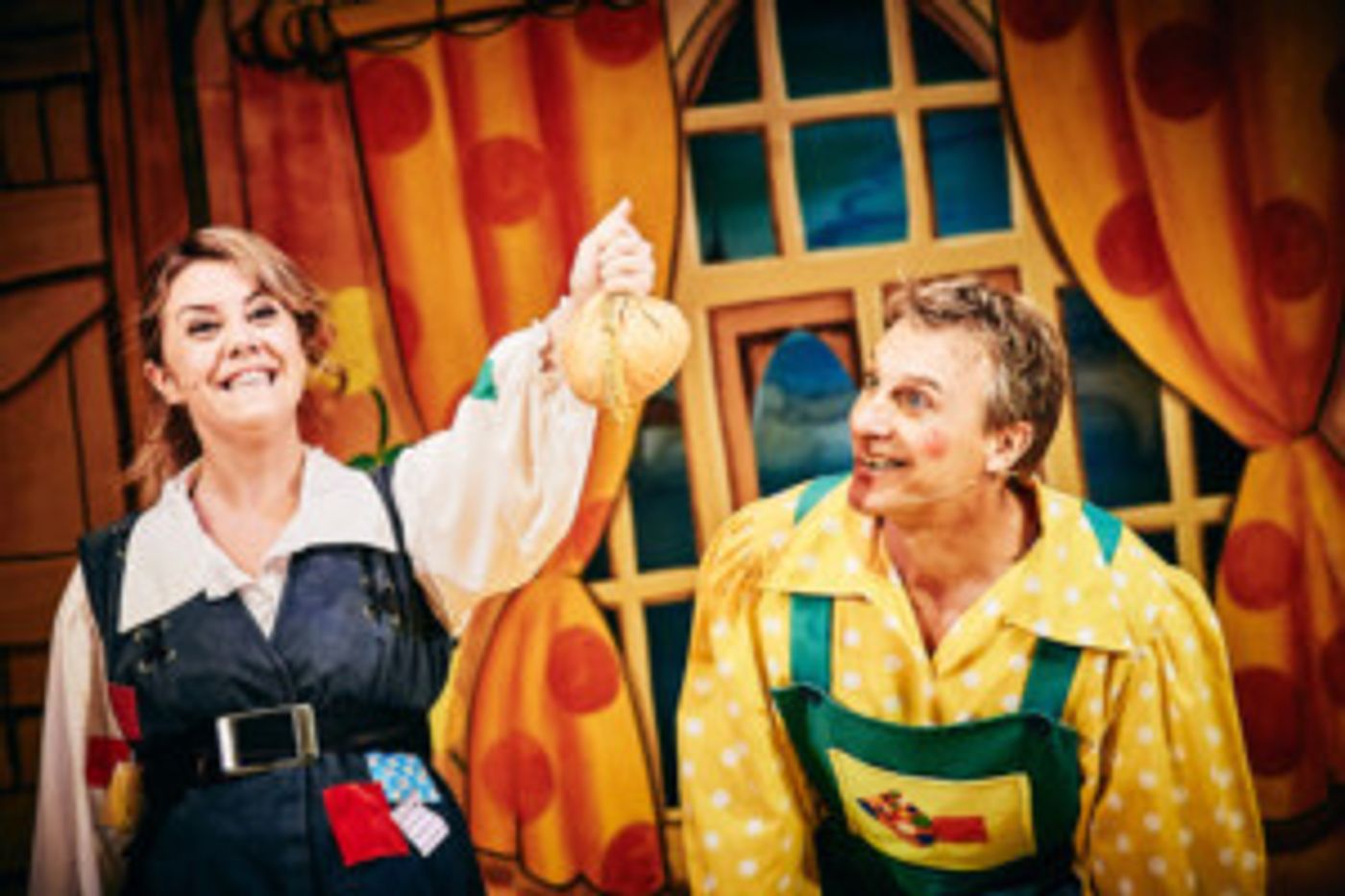 Panto Appeal Raises Record-Breaking £9,000 For Work With Young People  Image