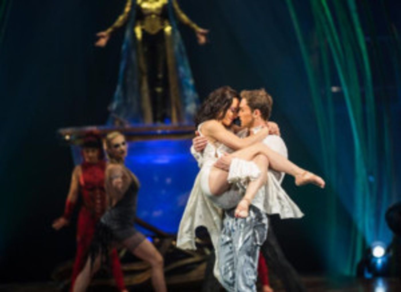 This Valentine's Day, Be Wowed Together and See AMALUNA By Cirque du Soleil  Image