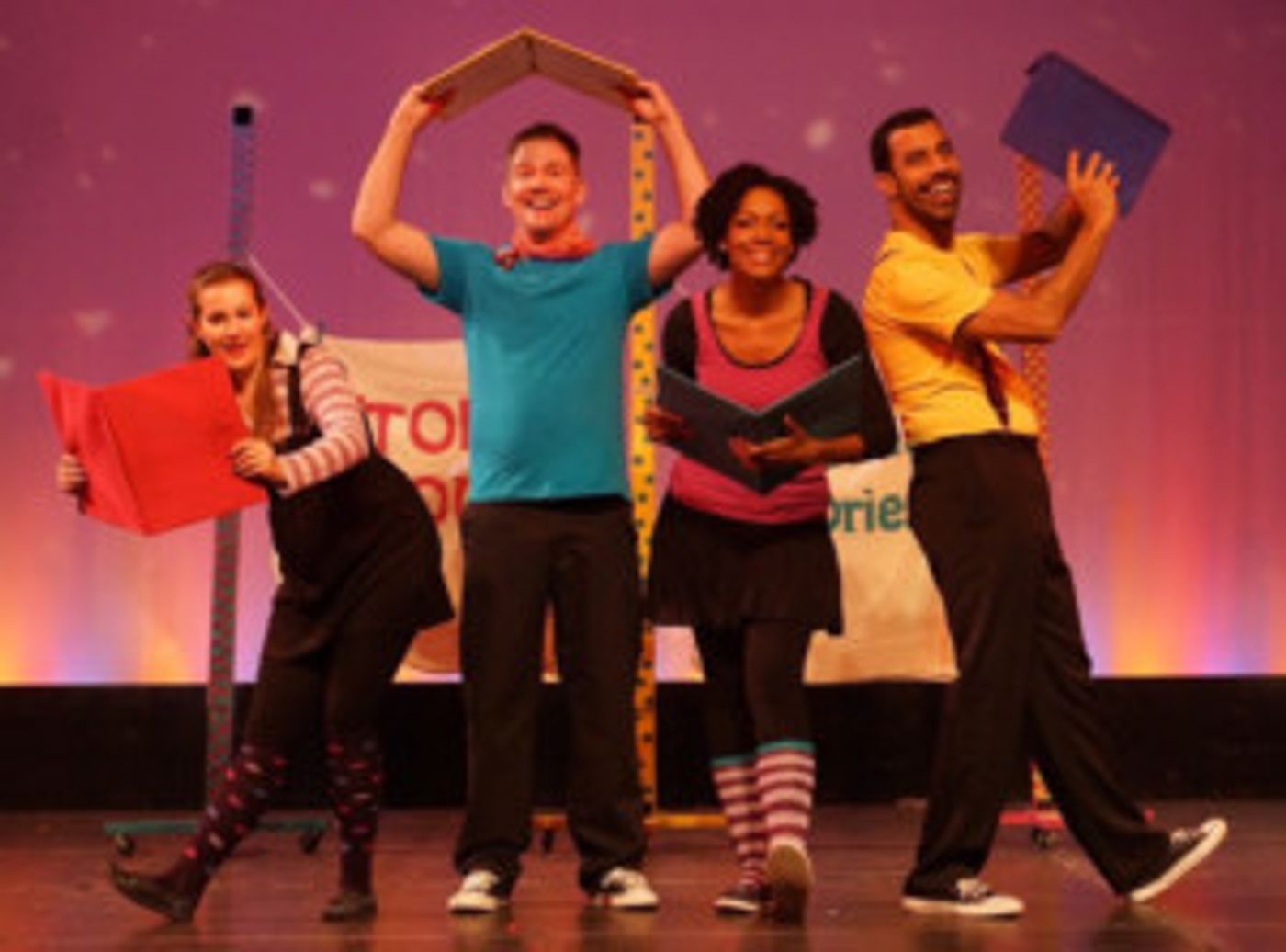 Paper Mill Playhouse Hosts The Pushcart Players  Image