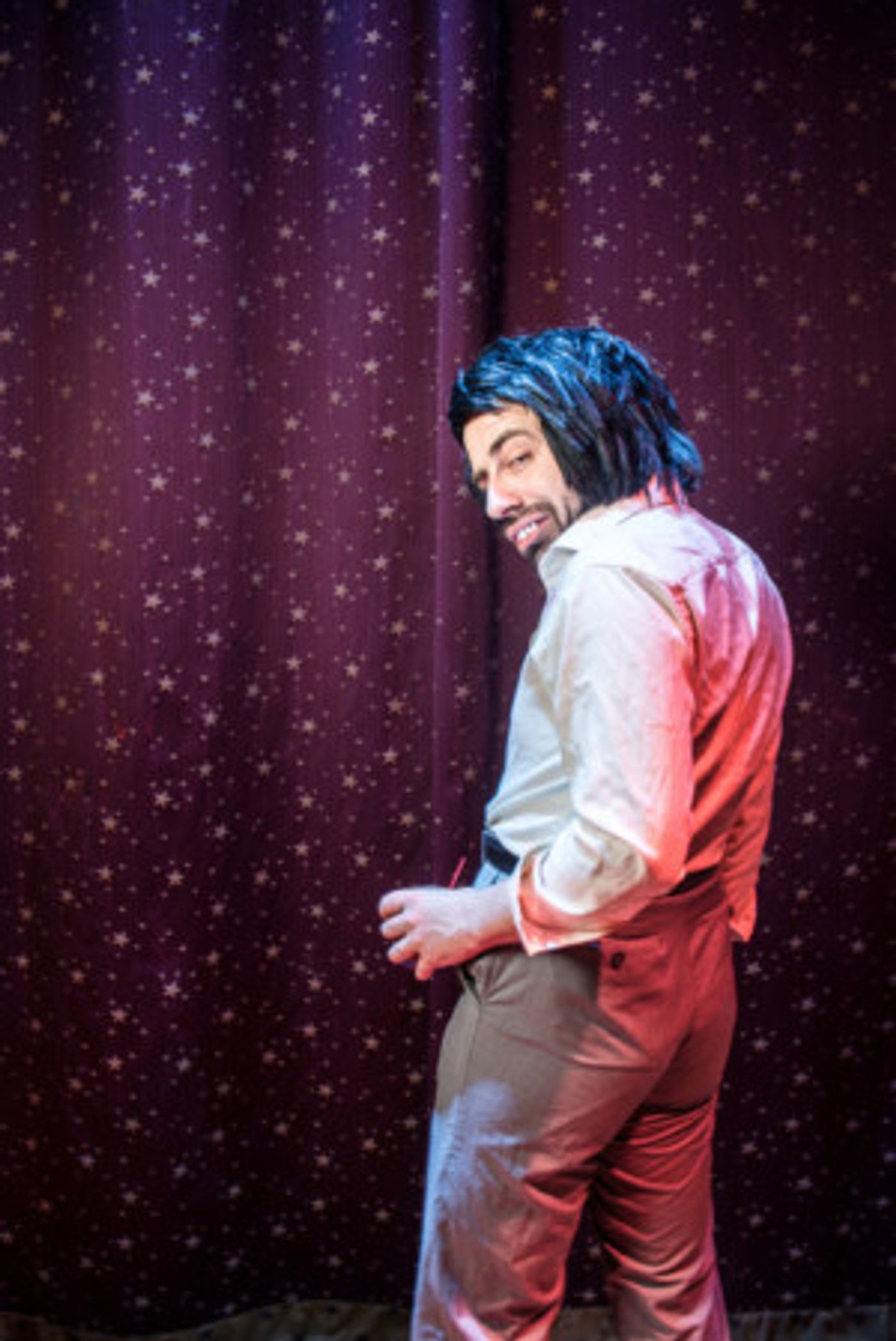 Variety Show WILFREDO A GO GO! Returns To The Slipper Room  Image