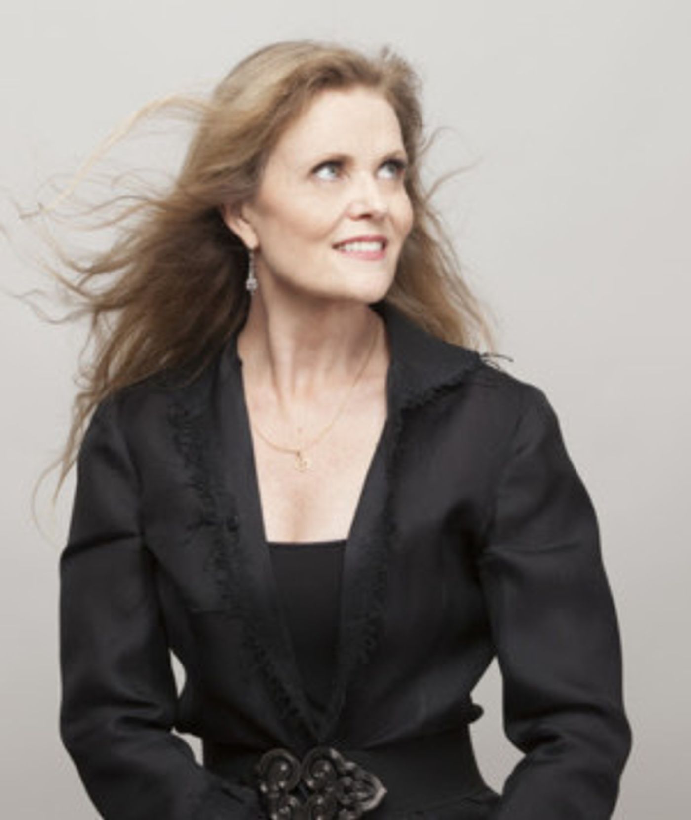 Café Carlyle Welcomes Tony Danza, Sutton Foster, And More This Spring  Image