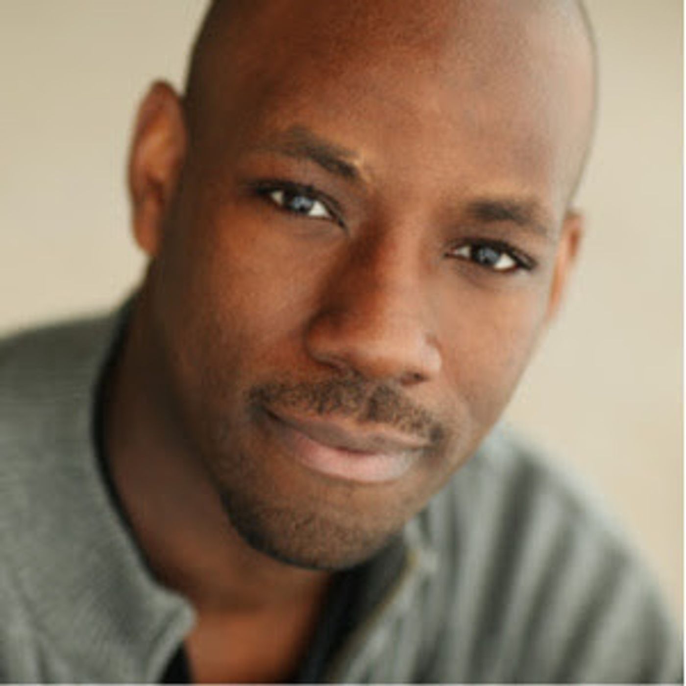 Maurice Jones Steps Into Title Role of HAMLET At Chicago Shakespeare Theater  Image