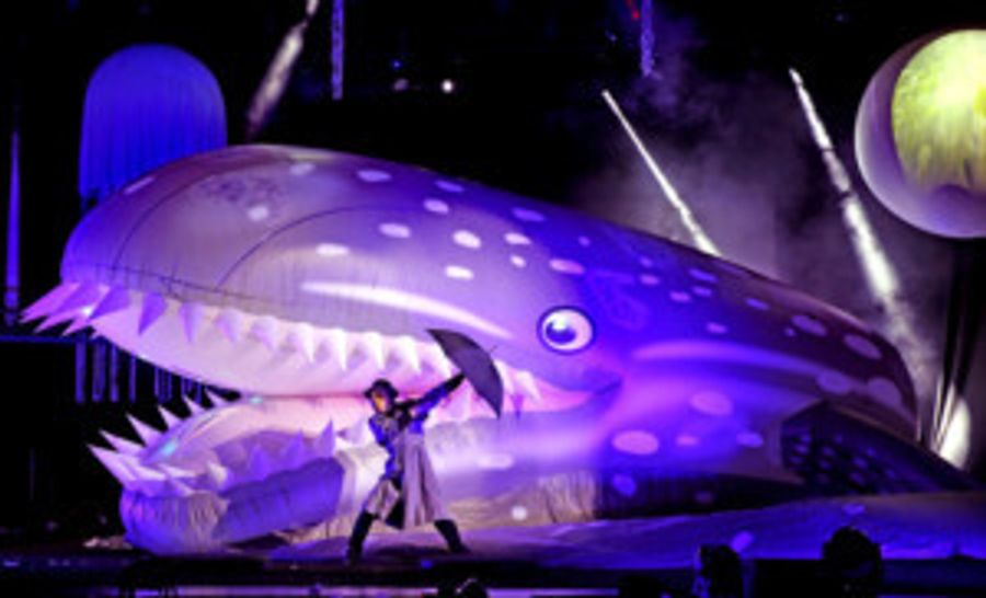 B-THE UNDERWATER BUBBLE SHOW Returns To The Lincoln Image