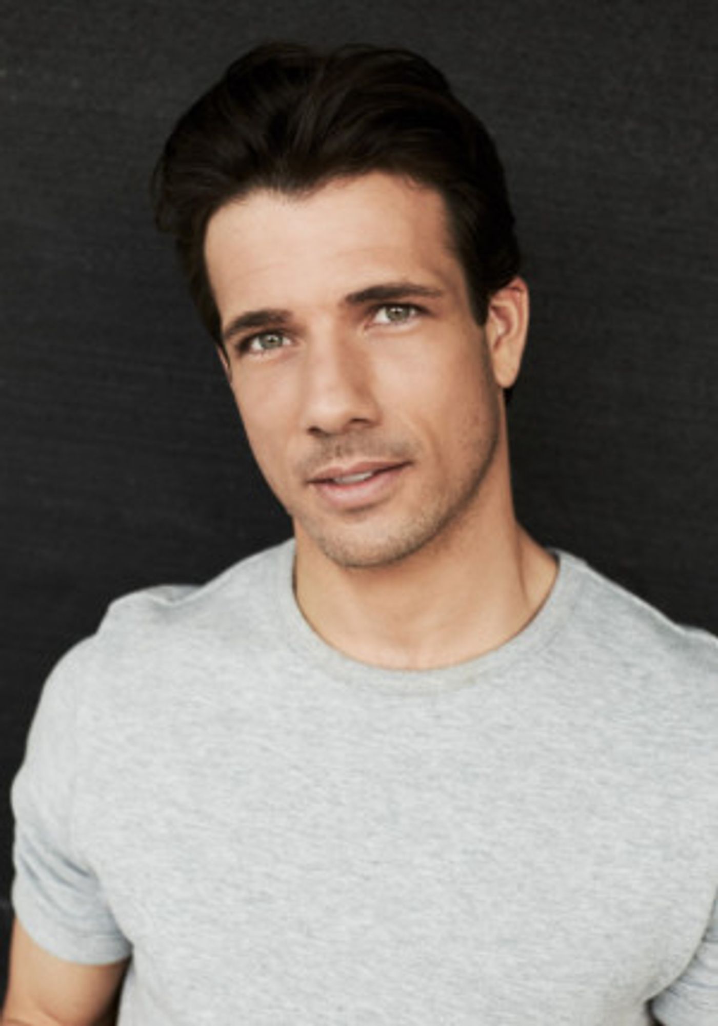 Danny Mac Joins Cast of the UK Tour of AMELIE  Image