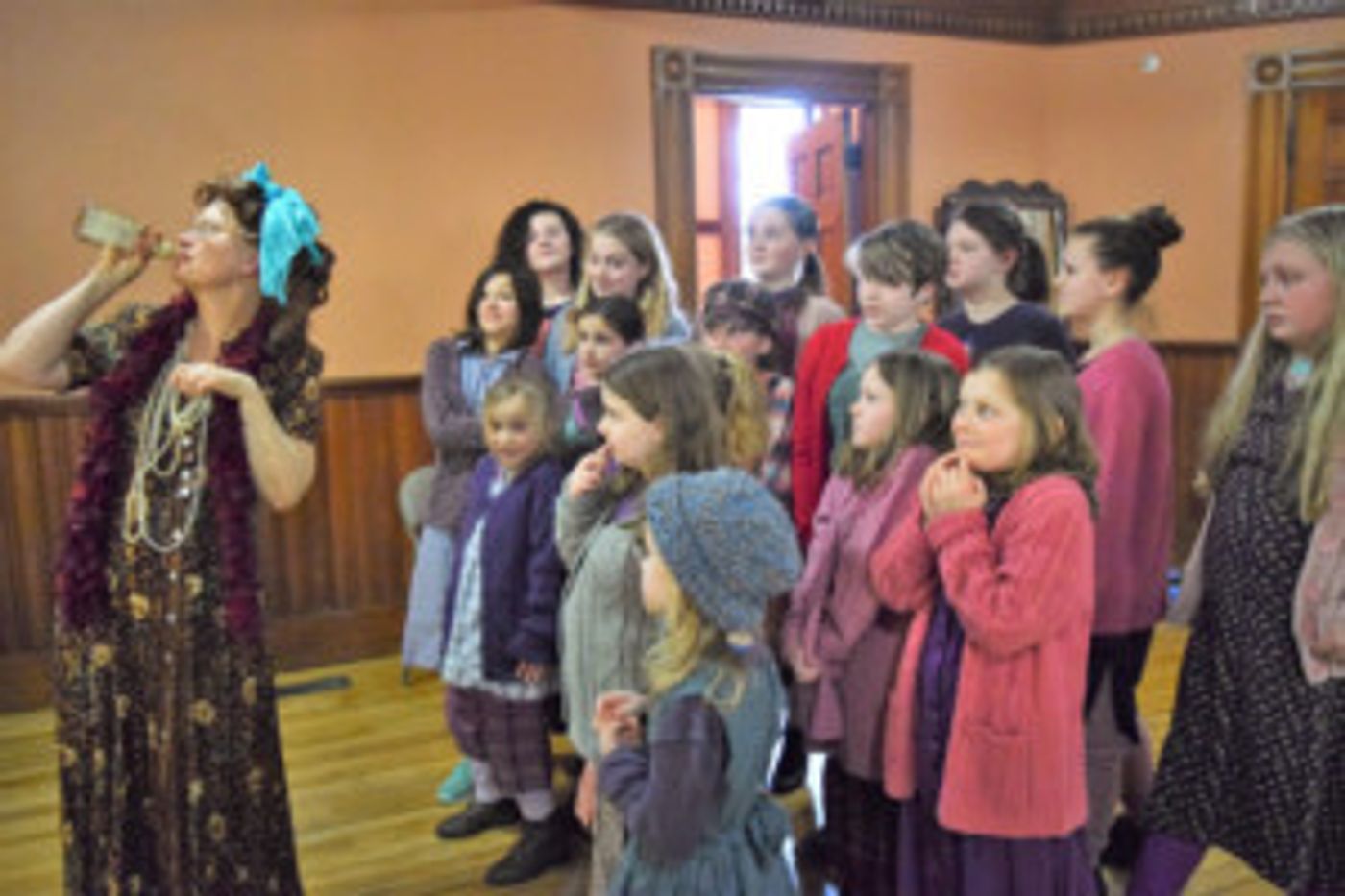 Monmouth Community Players Announce The Cast Of ANNIE  Image