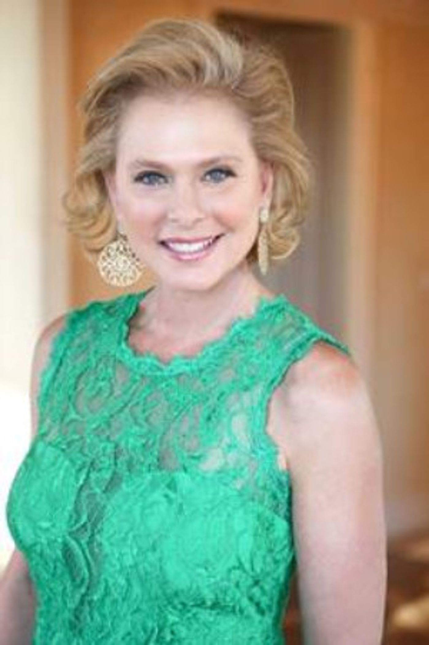 Pamela Morgan Returns To Her Musical Roots With Her One-Woman Cabaret Show  Image