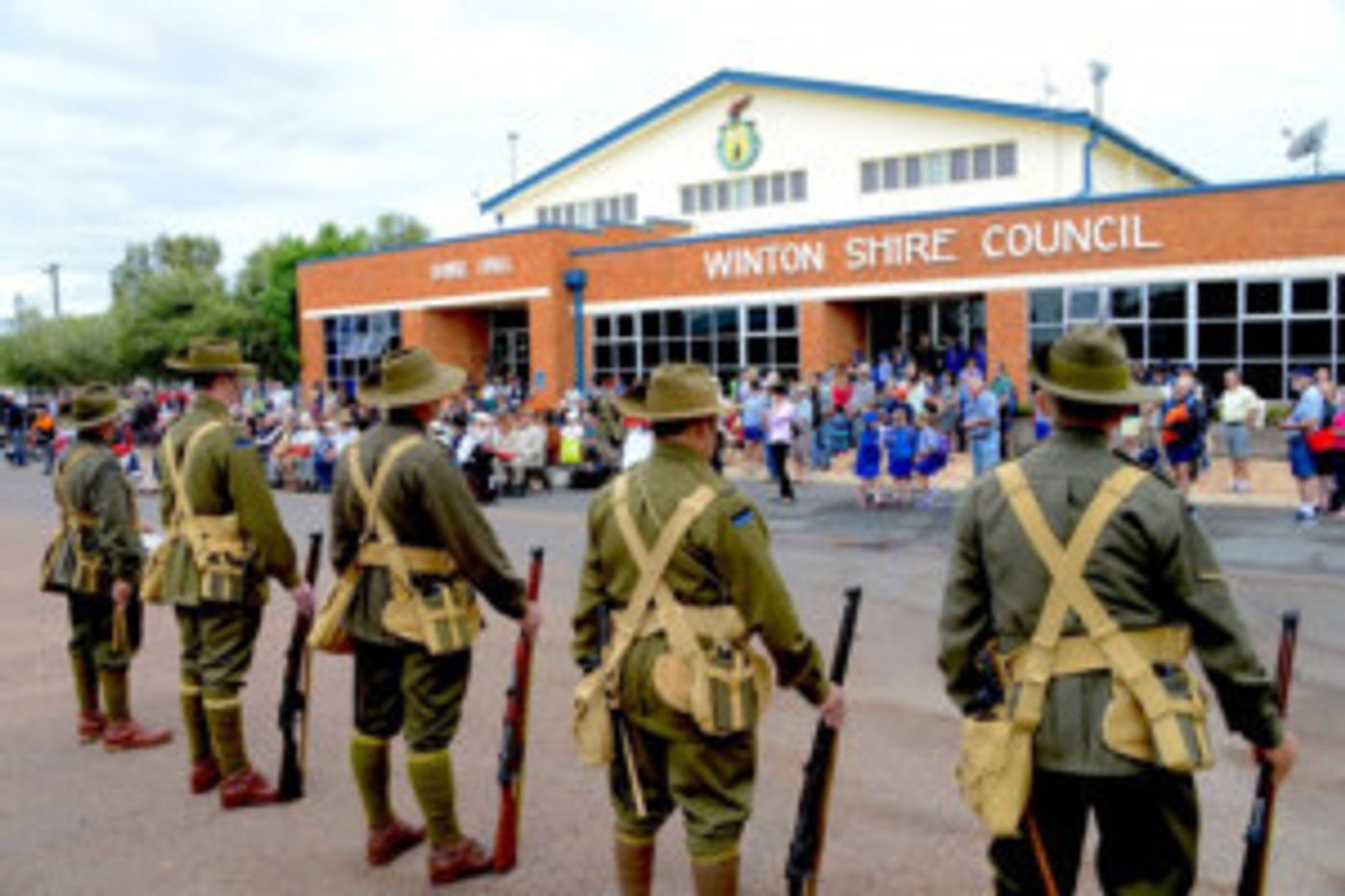 [SGC] Winton To Commemorate 100th Anniversary ANZAC Dawn Service At Way Out West Festival  Image