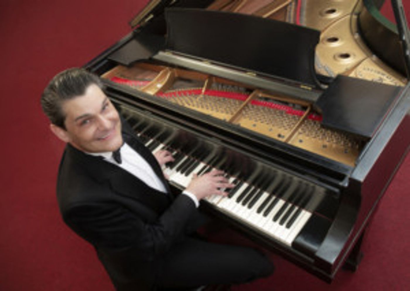 Cole Porter Musical Revue Comes to Theatre In The Round  Image