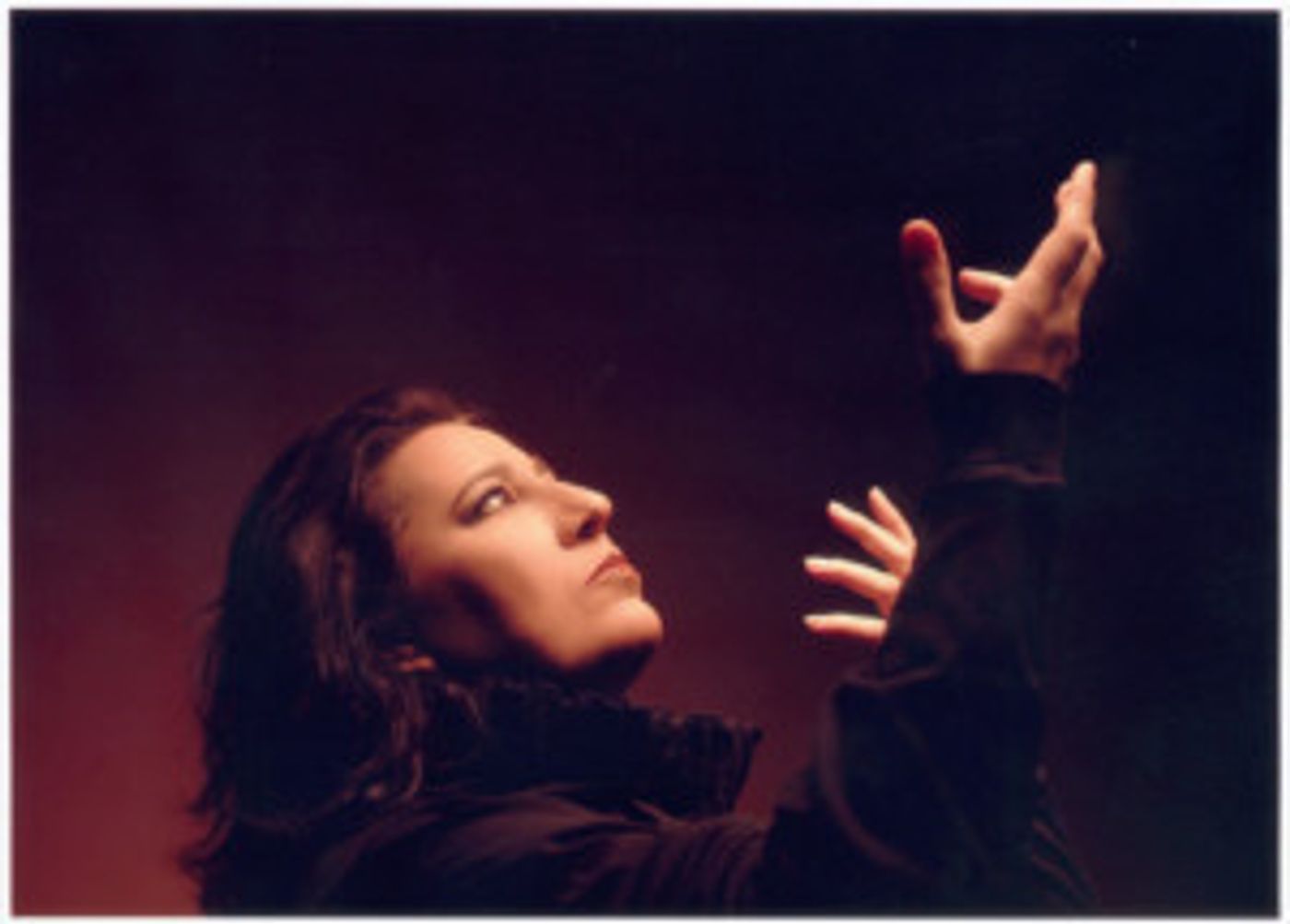 Maria Farantouri Performs Mikis Theodorakis' Works at Rialto Theatre  Image