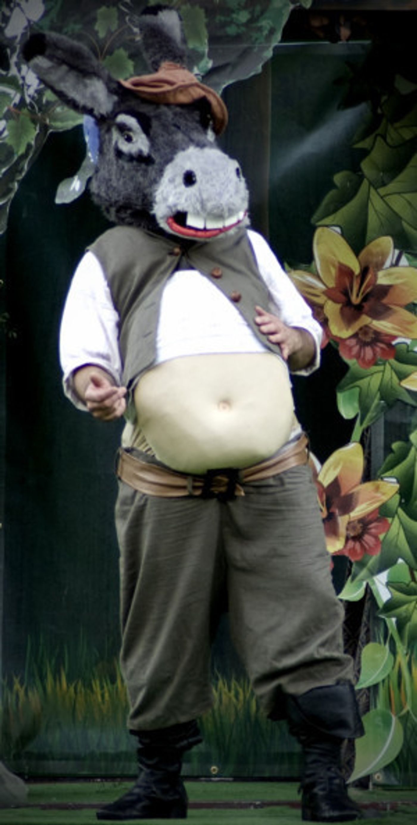 A MIDSUMMER NIGHT'S DREAM Marks 30 Years Of Oddsocks  Image