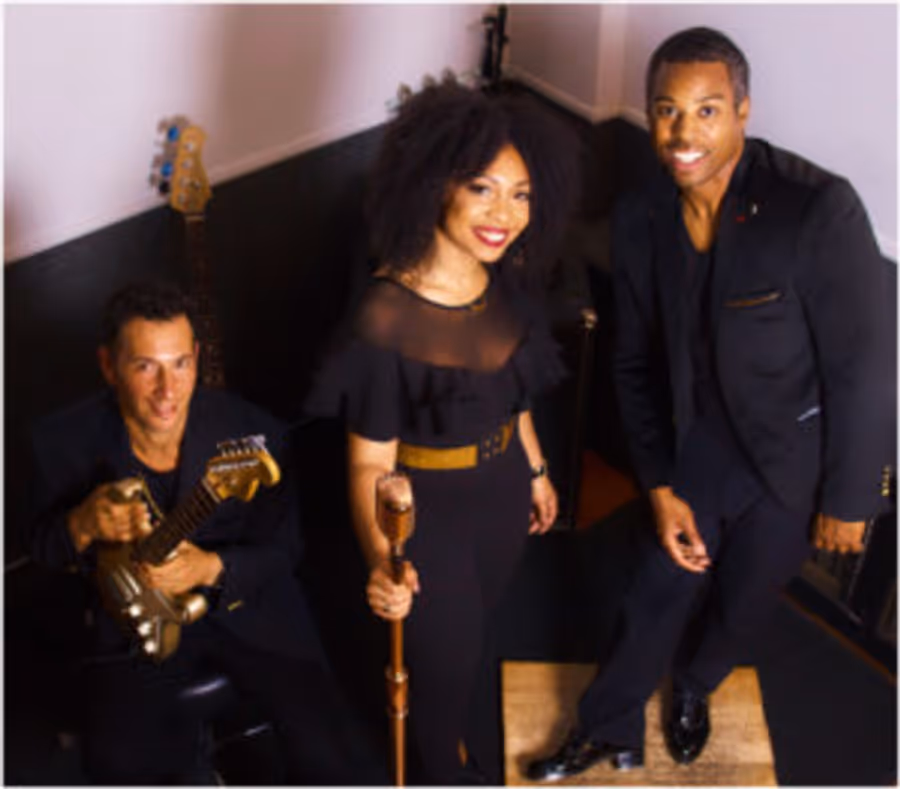 Jennie Harney of HAMILTON returns to B.B. Kings Blues Club with her band, Vintage Gold Image