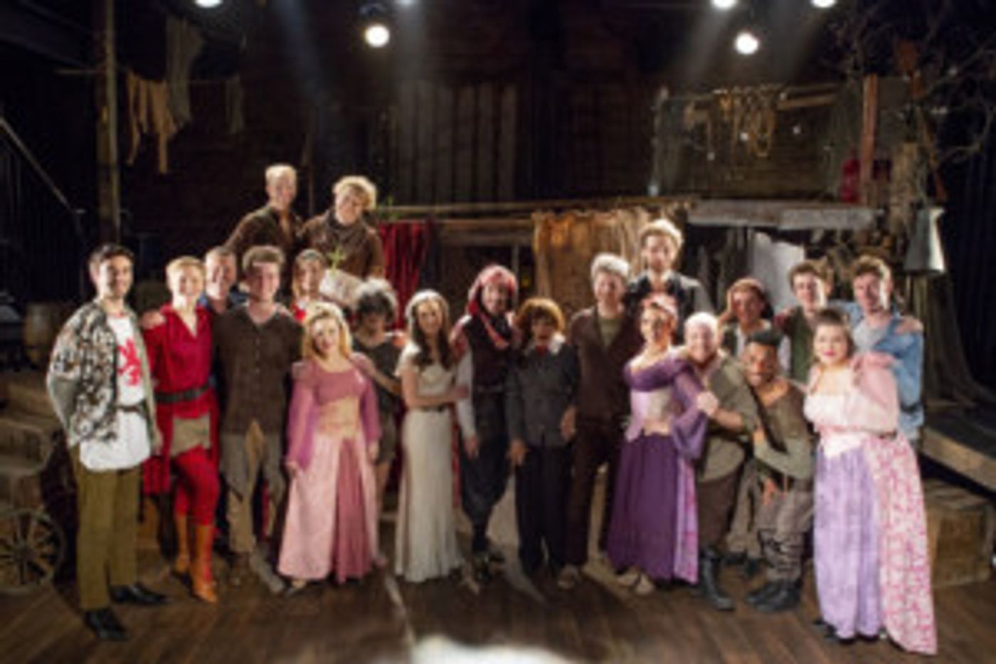 Fenella Fielding Cheers On The TWANG!! Cast and Shares Her Memories  Image