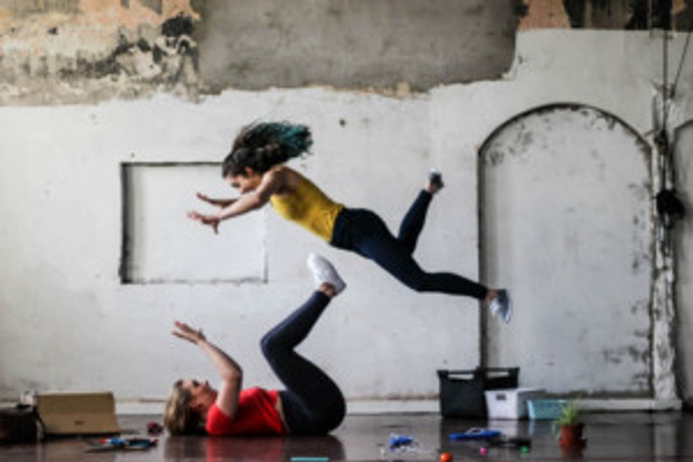 Acrobatic Comedy Premieres On Spreckels Mainstage  Image