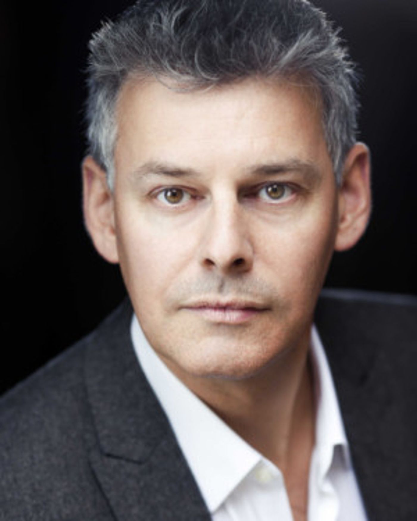 James Dinsmore Joins The West End Team Of WARDROBE In Concert  Image