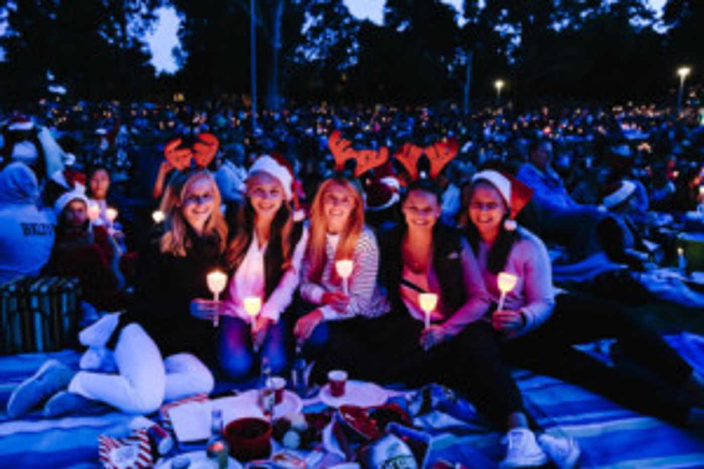 Kick Off the Festive Season with CAROLS AT COMO PARK  Image