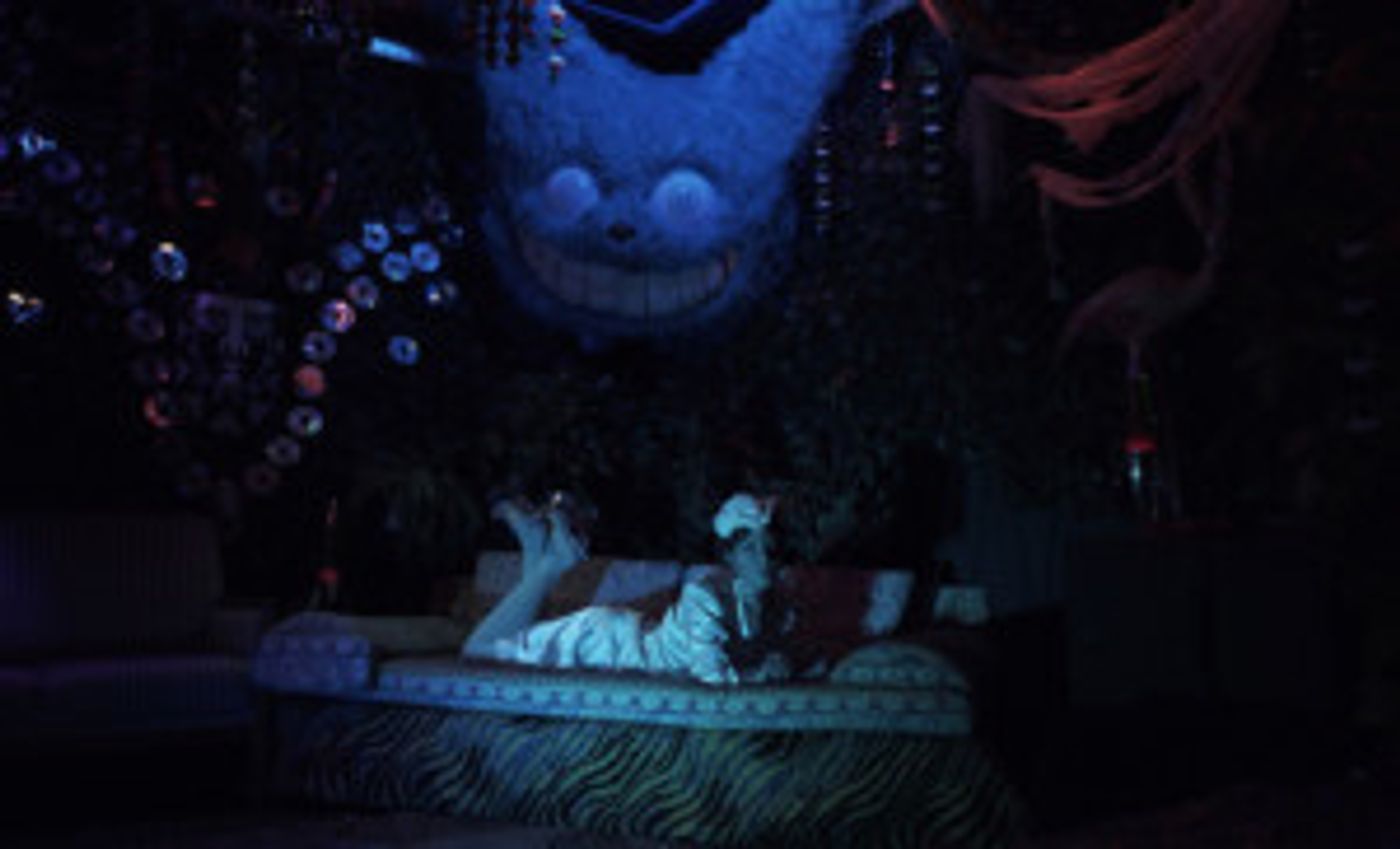 Alternative Songstress Anna Aaron Shares Provocative Single 'Why Not'  Image