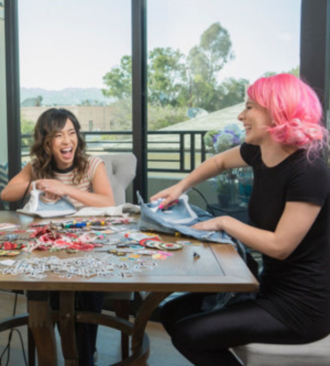 Linda Phan Of HGTV Brings The DIY Spirit Of The Holidays To The Fort Lauderdale Home Show  Image