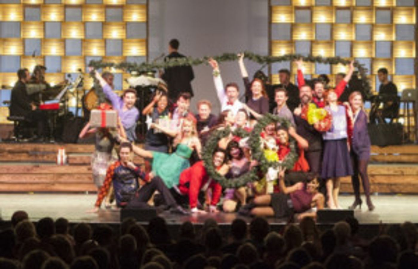 Transcendence Theatre Company presents BROADWAY HOLIDAY SPECTACULAR  Image