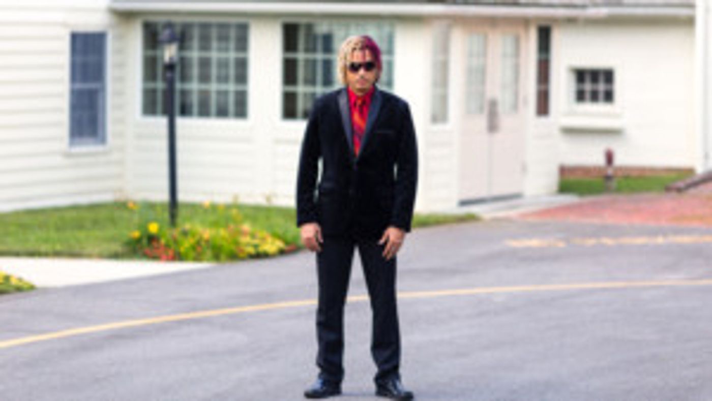 Shefik Wins Communicator Award In 2018 For His Syndicated Radio Show  Image