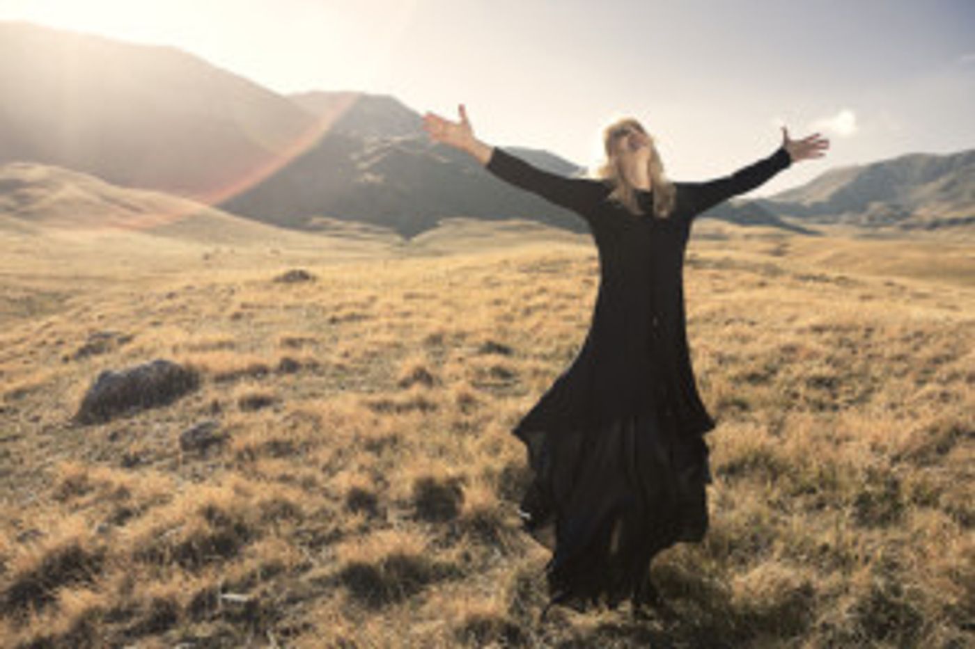 Maria Matveeva And Grammy-Award-Winning Electronic Music Pioneer Deep Forest Share 'Two'  Image