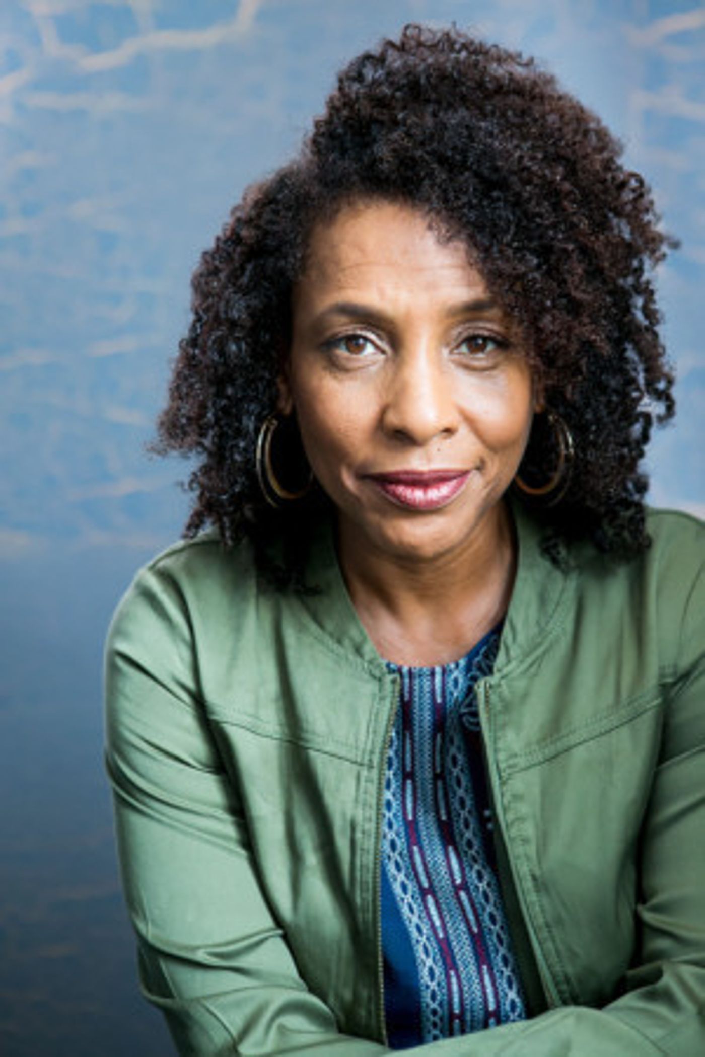 CRYSTAL BUSH Brings Humanity To Hollywood Fringe Starring In 17th FLOOR  Image