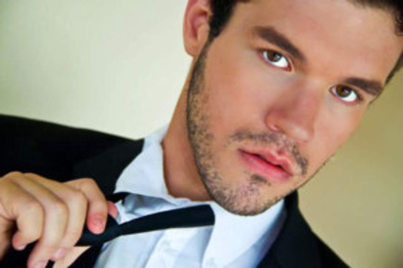 International Singer/Dancer Ronny Dutra Comes To The Duplex This Fall  Image