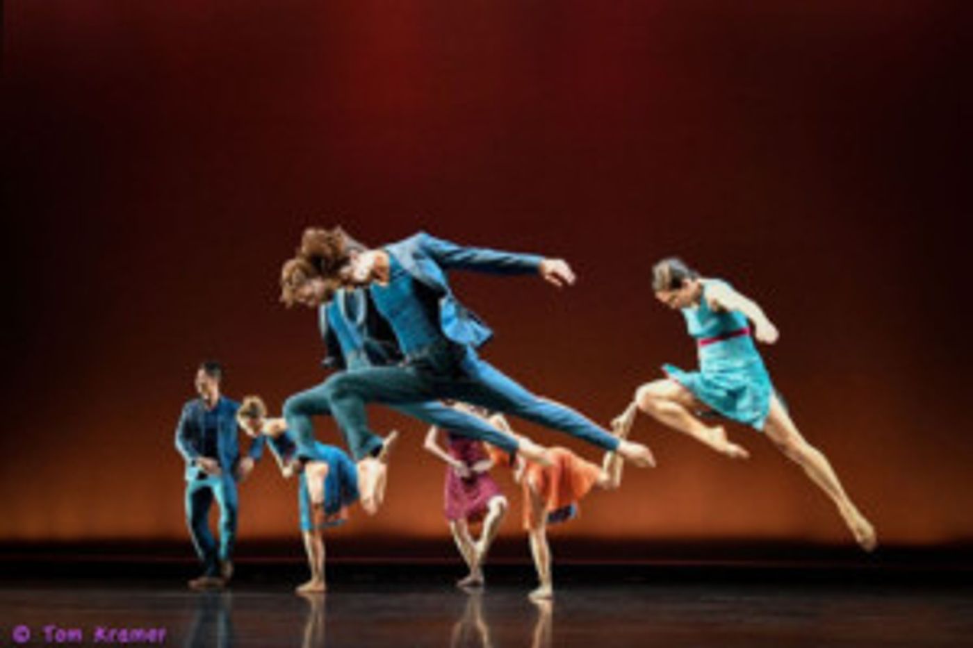 Dusan Tynek Dance Theatre Presents the World Premiere LE JARDIN QUI RIT  Image