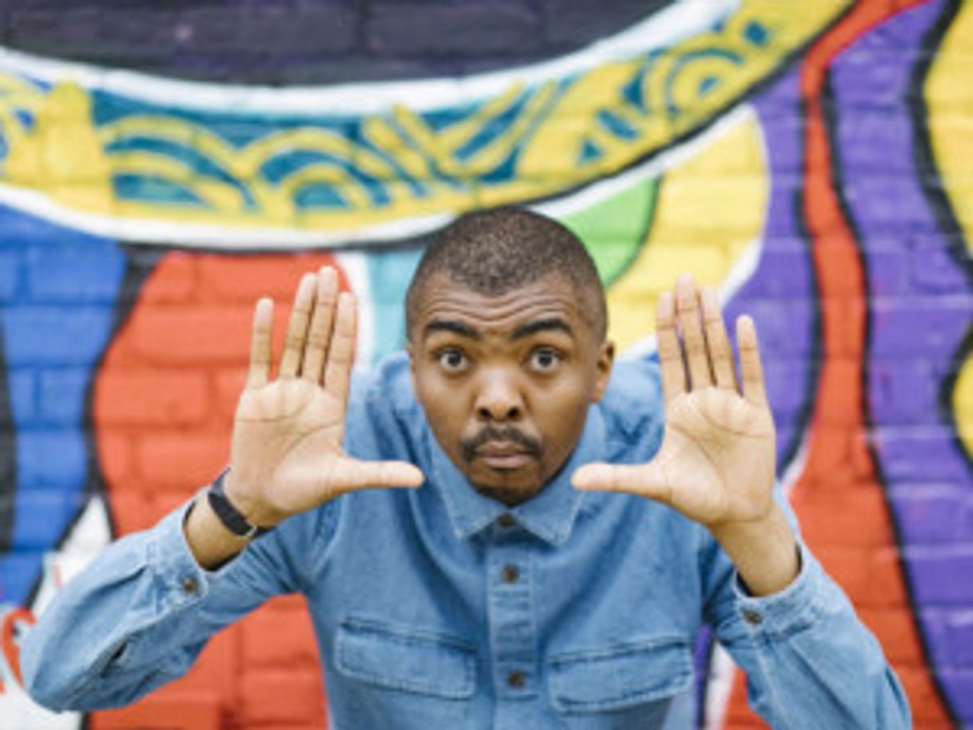 One of South Africa's Most-Loved Comedians Loyiso Gola to Return to Cape Town This December  Image