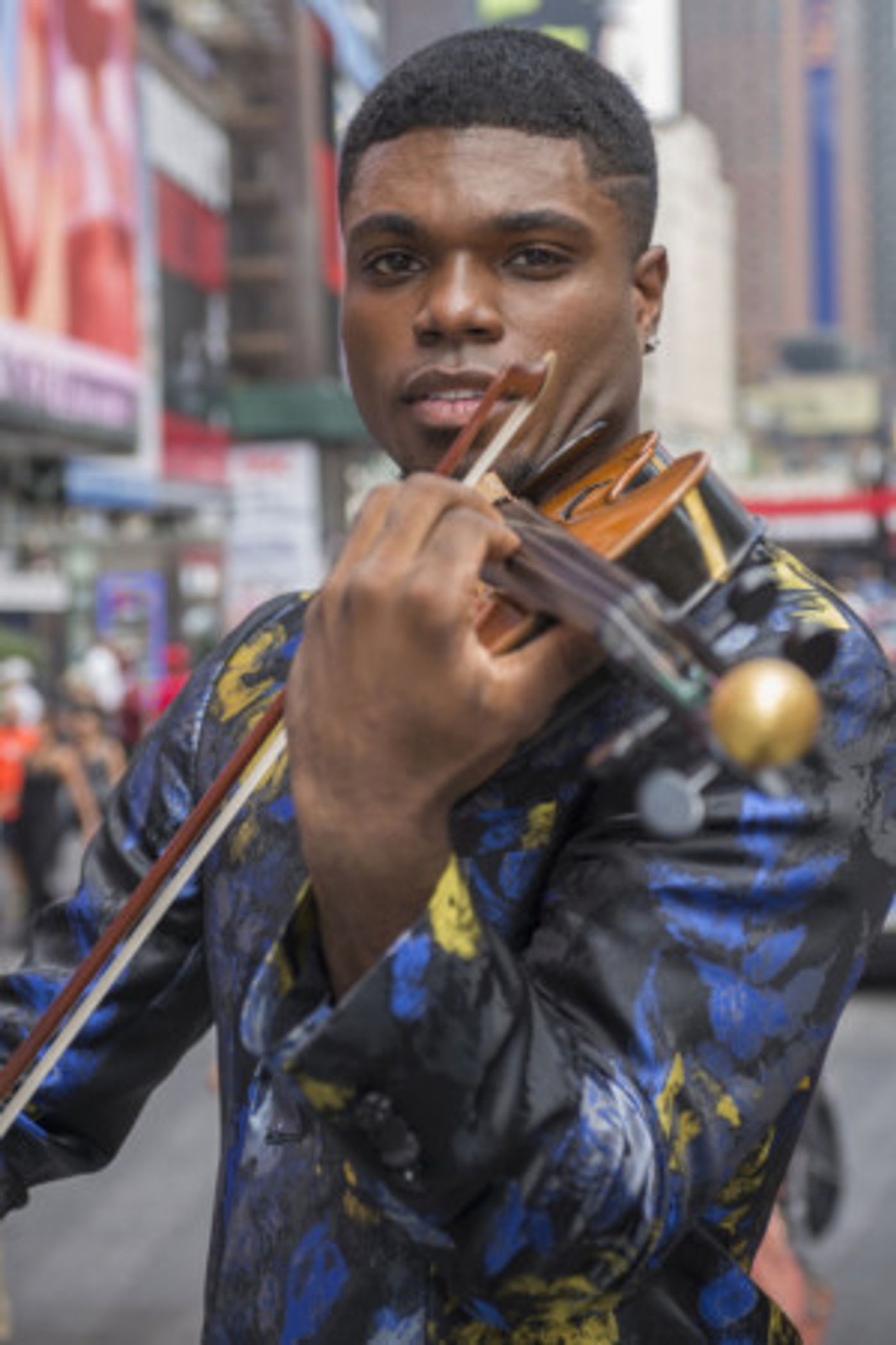Edward W. Hardy to Bring SIX VIOLINS to The Cutting Room This Today  Image