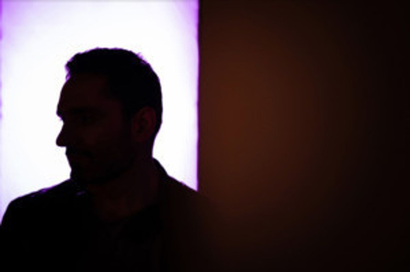 Darkwave Electronic Producer Verasect Releases New Single 'Catch Your Breath'  Image