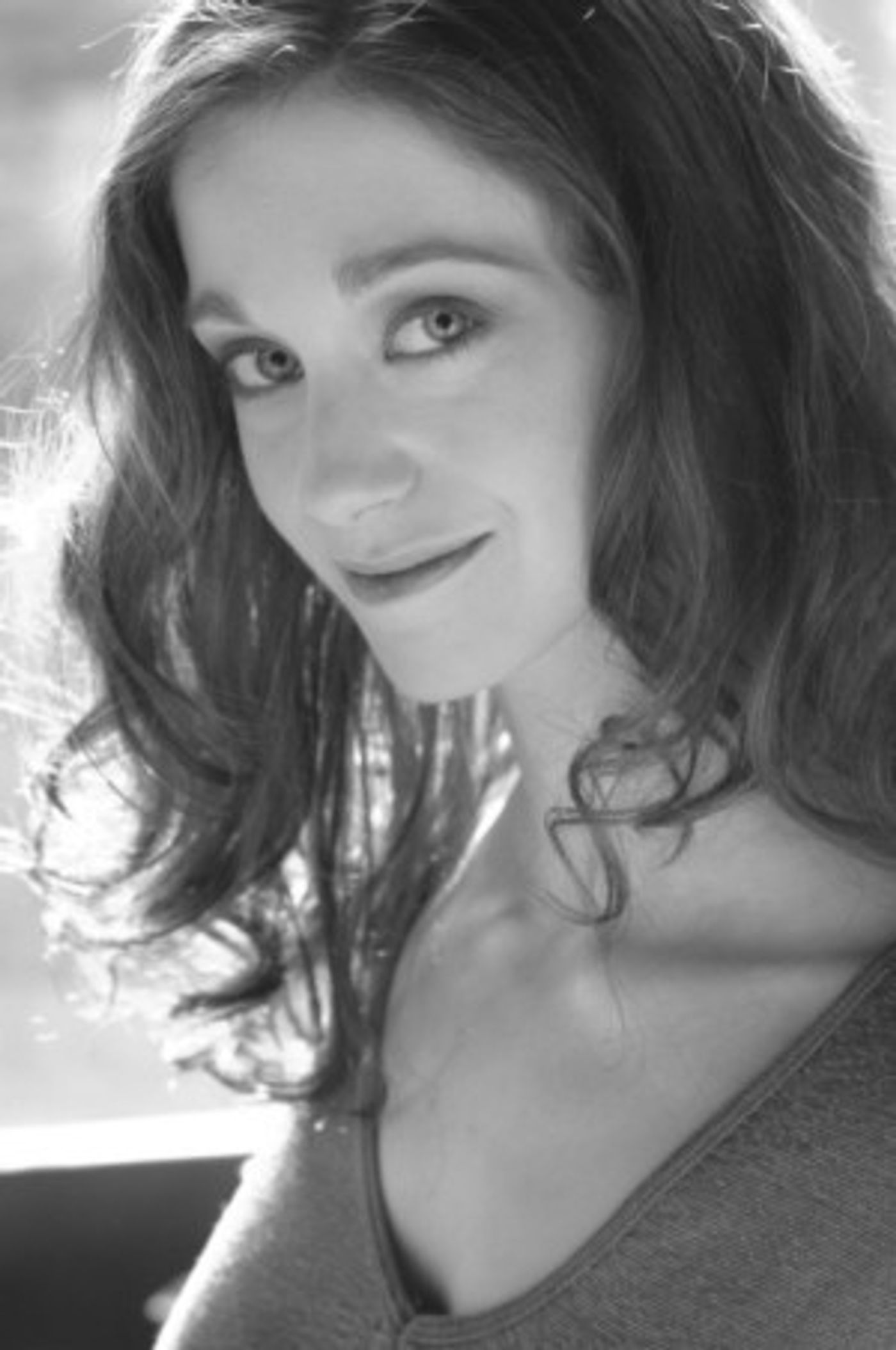 Amy Oestreicher Premieres PASSAGEWAYS: Song Cycle And Solo Show At Triad Theater  Image