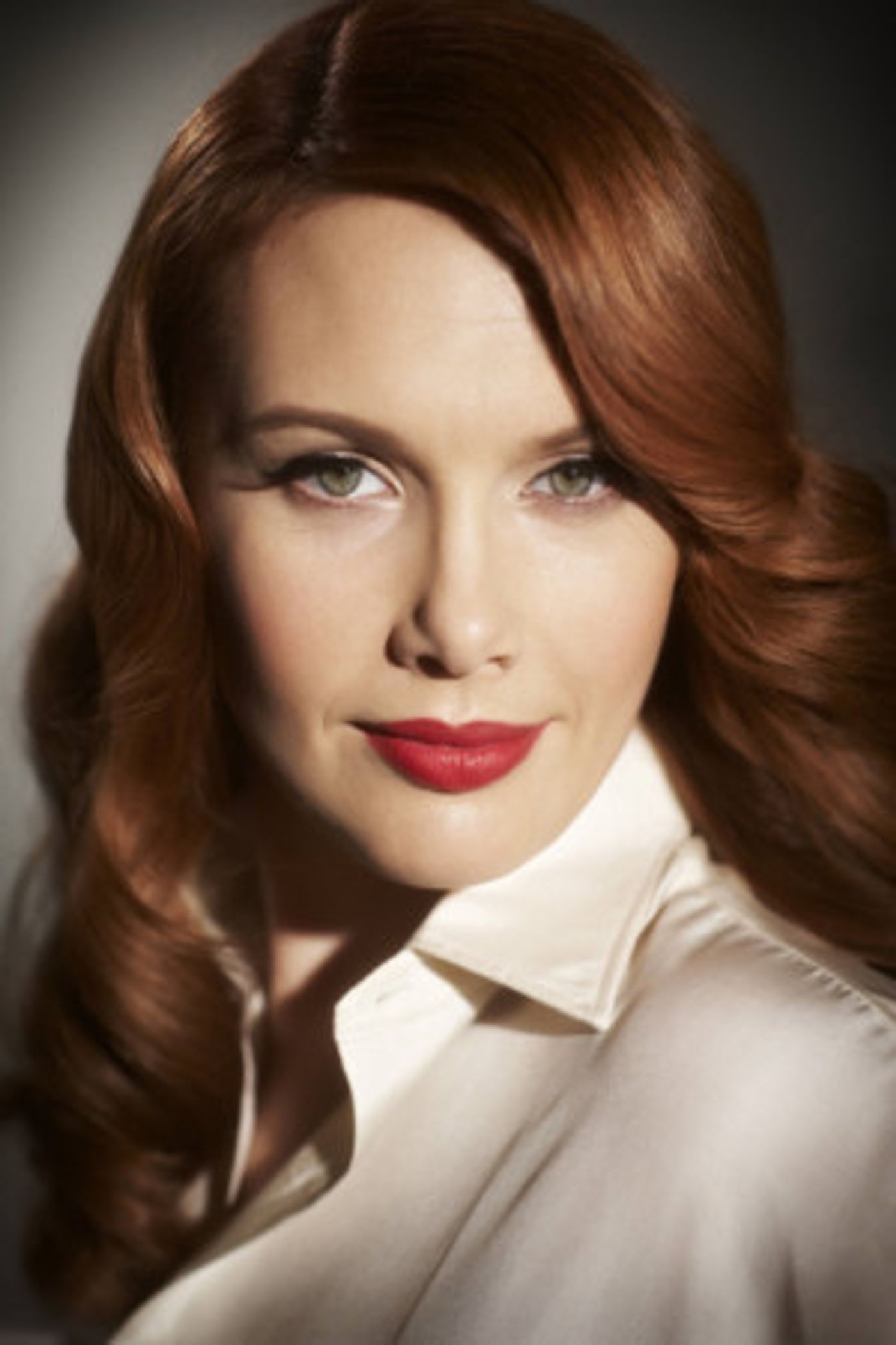 Clare Bowditch Will perform with The Stonnington Symphony  Image