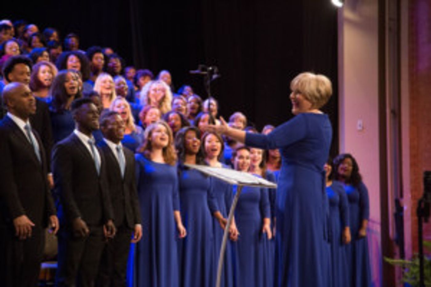 Brooklyn Tabernacle Choir Releases Landmark 30th Album, Stages Free Public Concert  Image