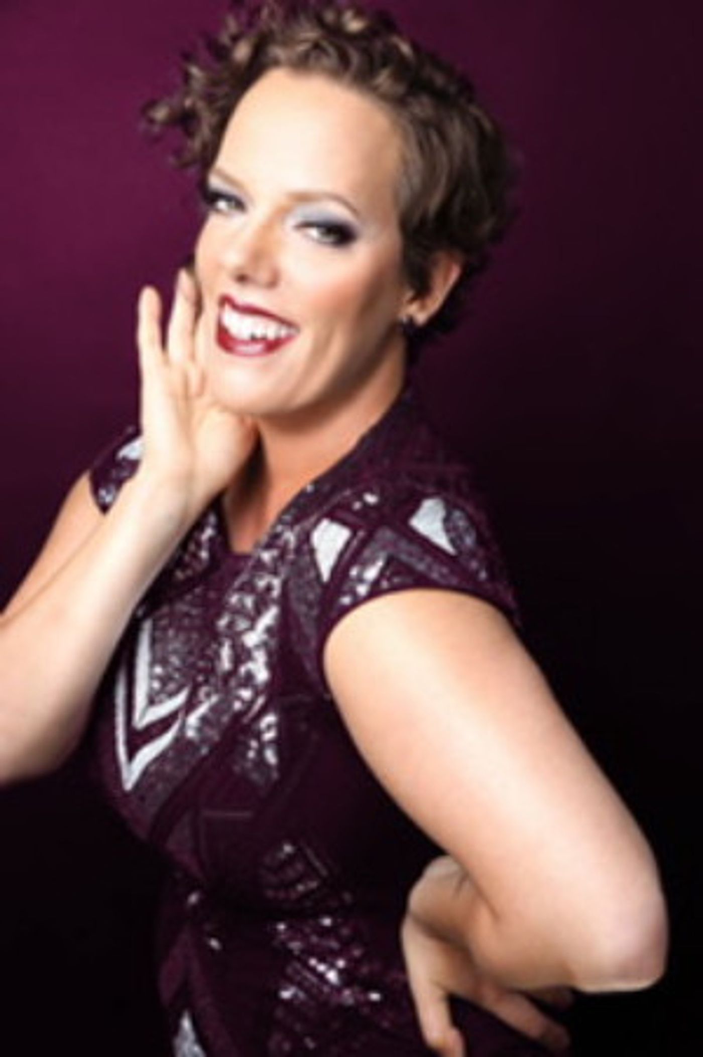 Comedienne And Contralto Amanda Bruton presents UNCASTABLE  Image