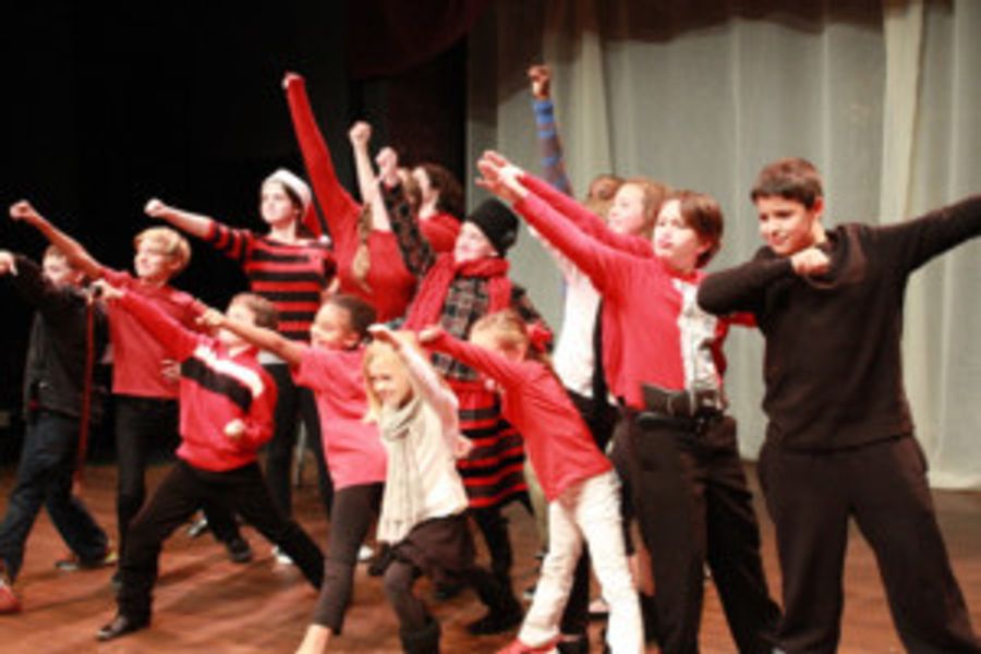 Aurora Theatre Offers Endless Festive Fun With November Programming Image