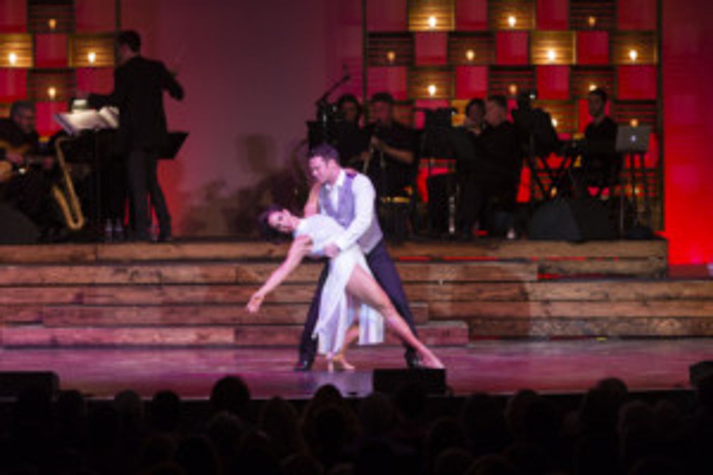 Broadway Sends Regards to CA Fire Victims with Benefit Concert and Live Broadcast, 11/5  Image