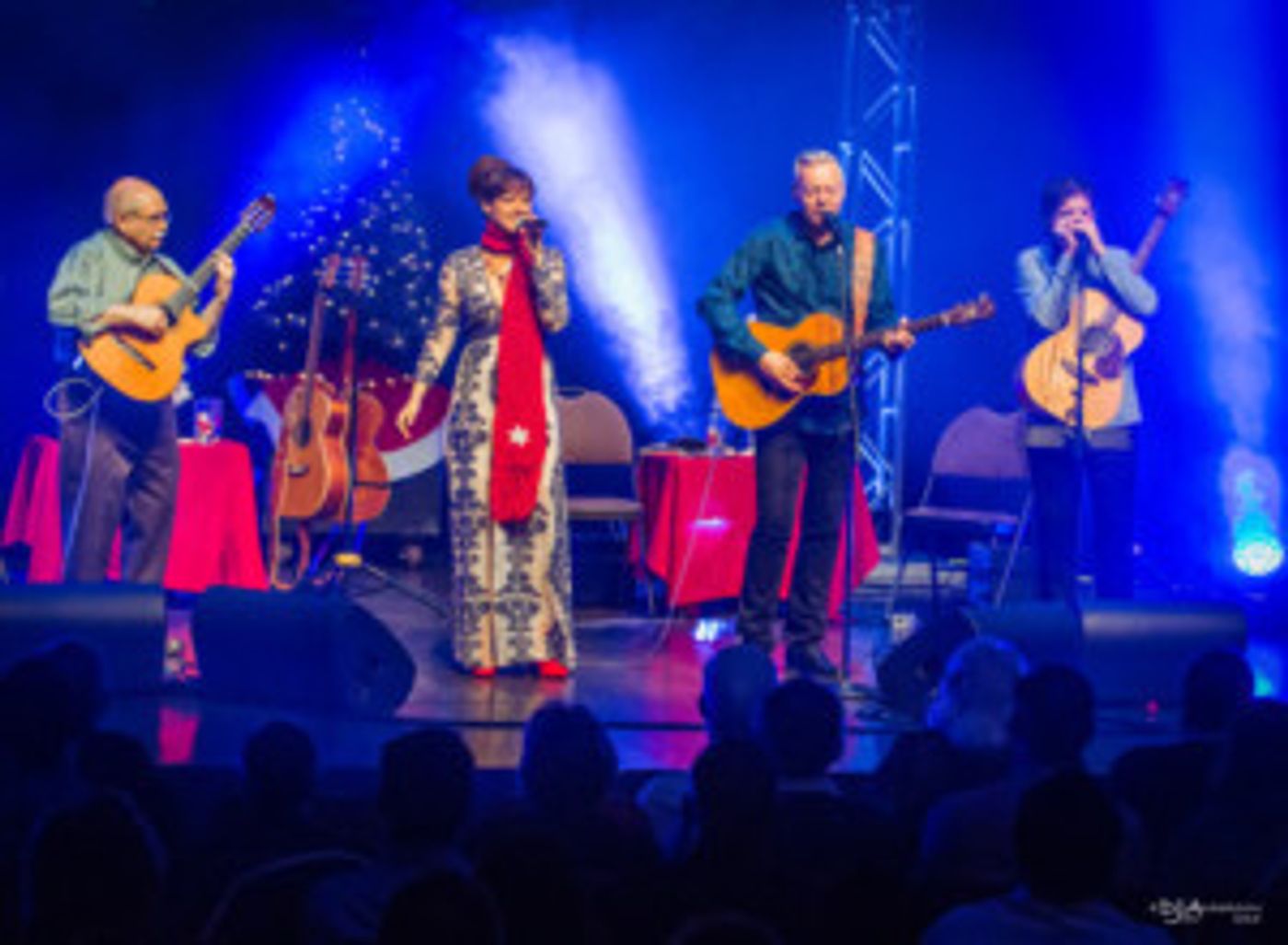 Tommy Emmanuel's Classics & Christmas Tour Coming to Louisville  Image