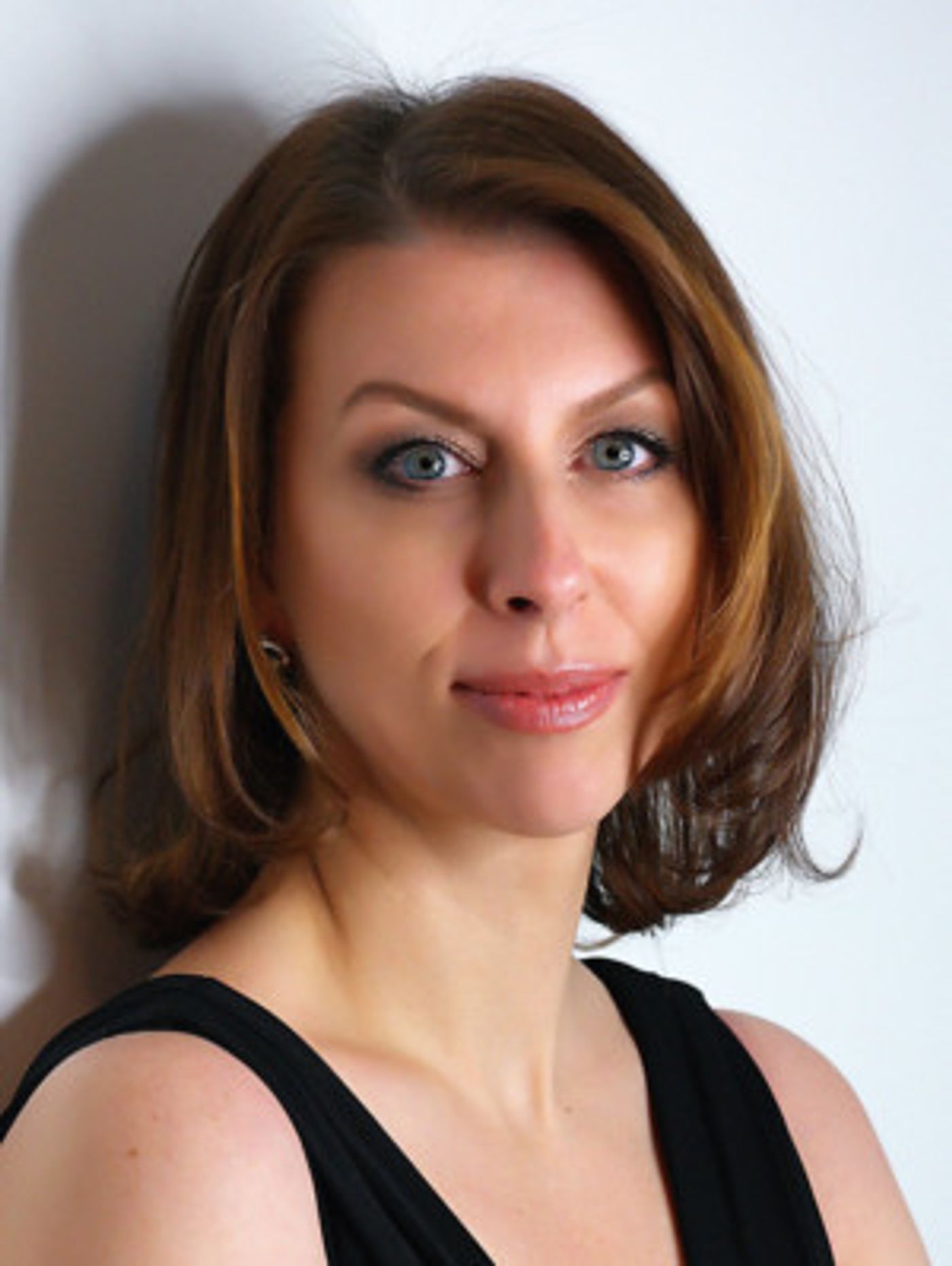 Riverside Opera's GIVING THANKS FOR SONG to Feature Opera & Pop, Iconic Arias & '60s Tunes  Image