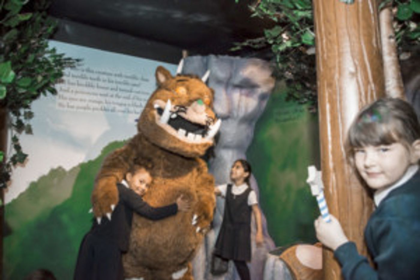 Christmas Comes To DISCOVER with Immersive Exhibition, Sensory Show, and More  Image